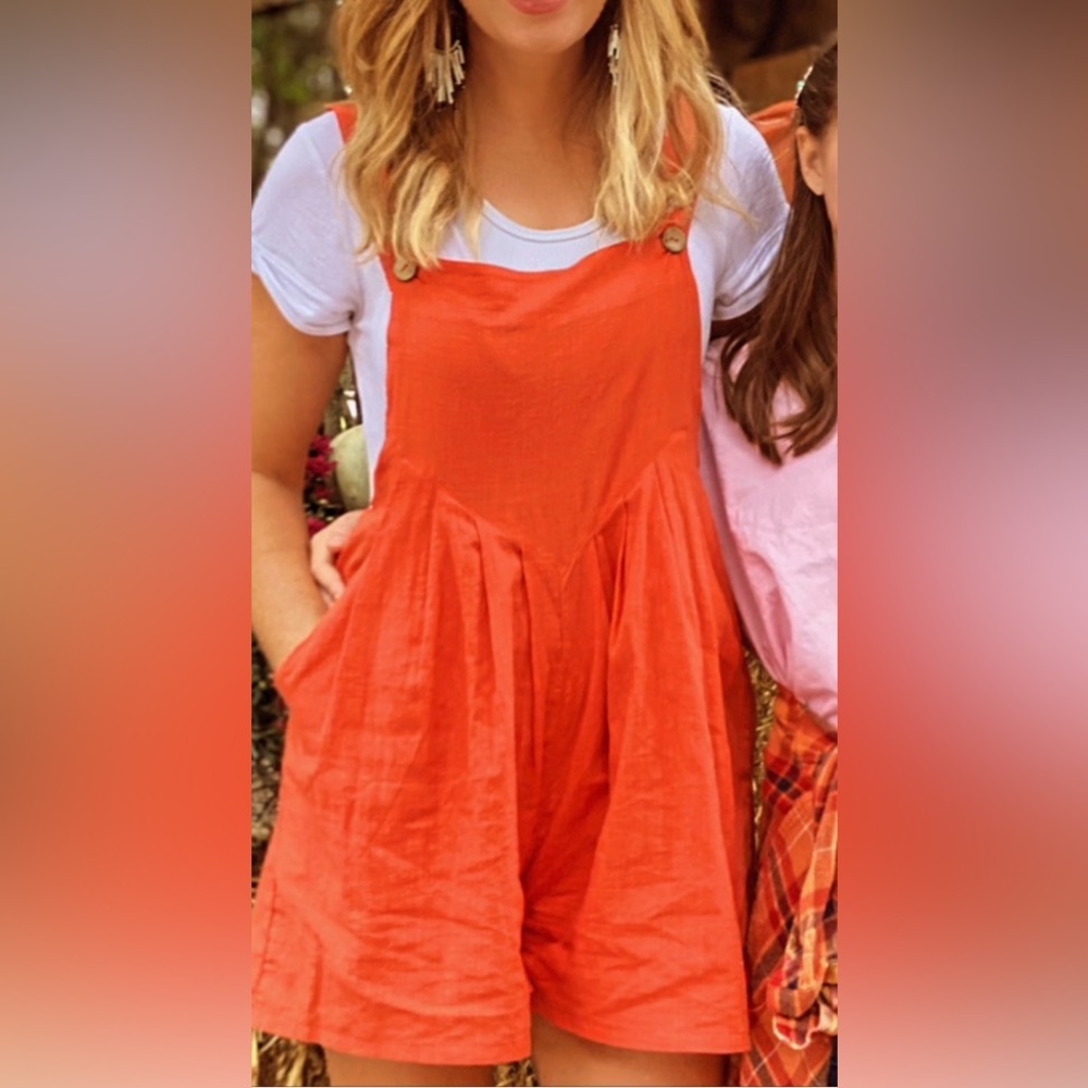 Molly Green orange button, top overalls, size small, only worn once or twice